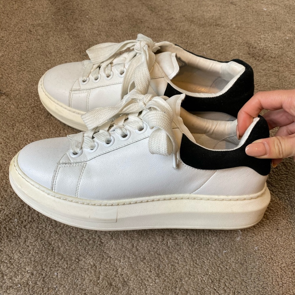 Platform sneakers